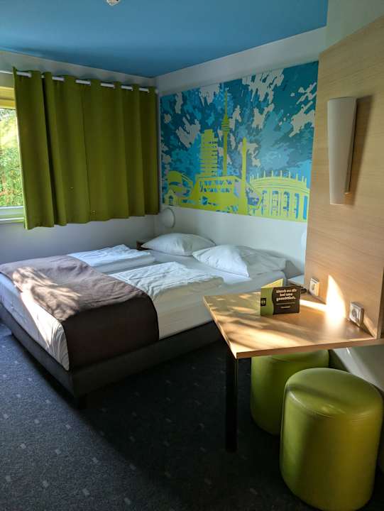 Zimmer B&B Hotel Stuttgart-City