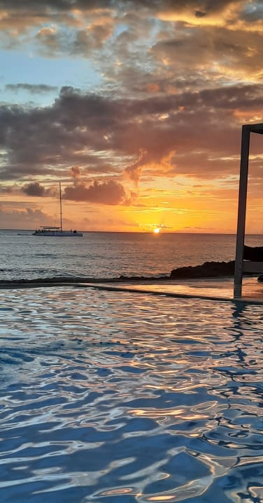 Pool Hotel Viva Dominicus Beach by Wyndham - All Inclusive Resort