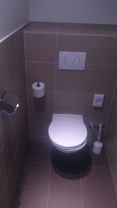 Business Zimmer/ WC Hotel Süd art