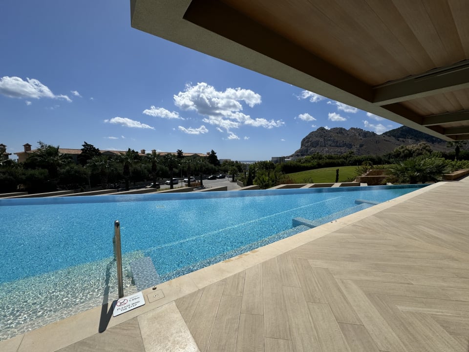 Pool Atlantica Imperial Resort