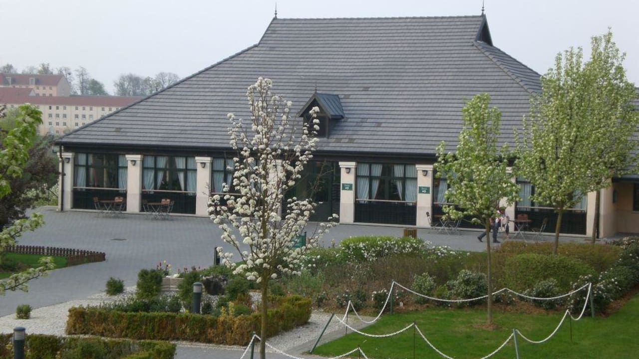 Restaurant Campanile Val de France