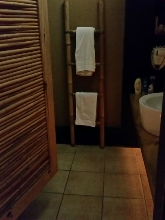 Blick ins Bad Veranda Pointe aux Biches Hotel