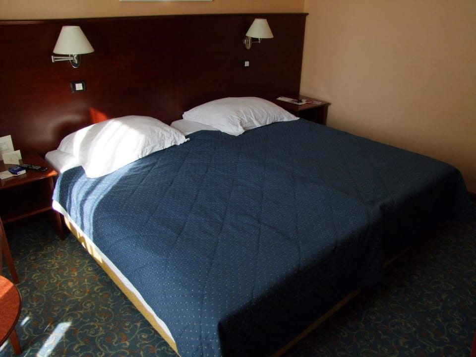 Bett Grand Hotel Portoroz - LifeClass Hotels & Spa