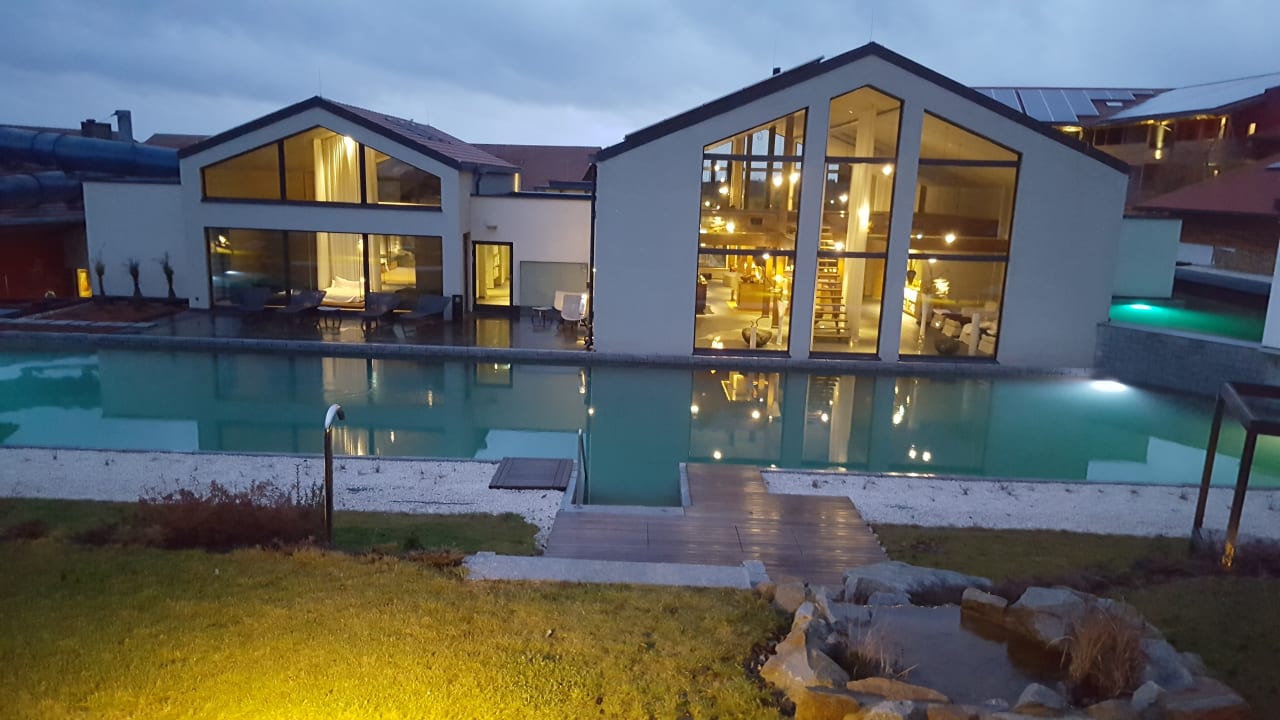 Pool ULRICHSHOF Nature · Family · Design