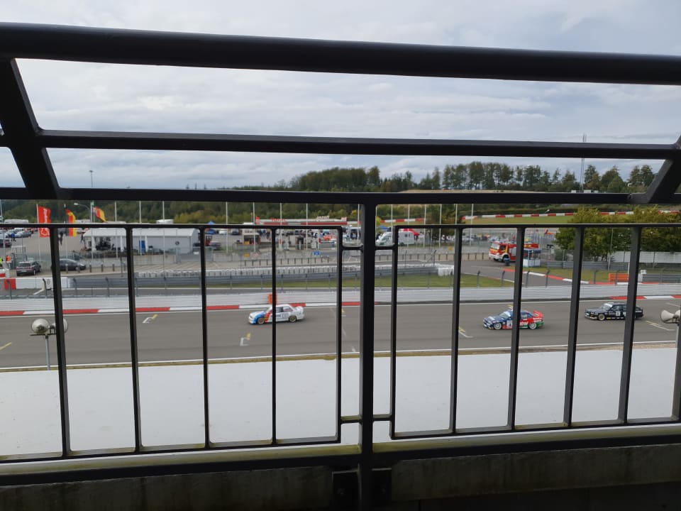 Ausblick Hotel Dorint Am Nürburgring Hocheifel