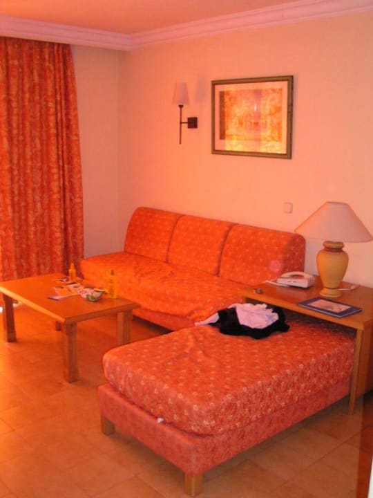 2. Schlafstelle/ Sofa im Appartement Grupotel Los Príncipes Apartments & Spa