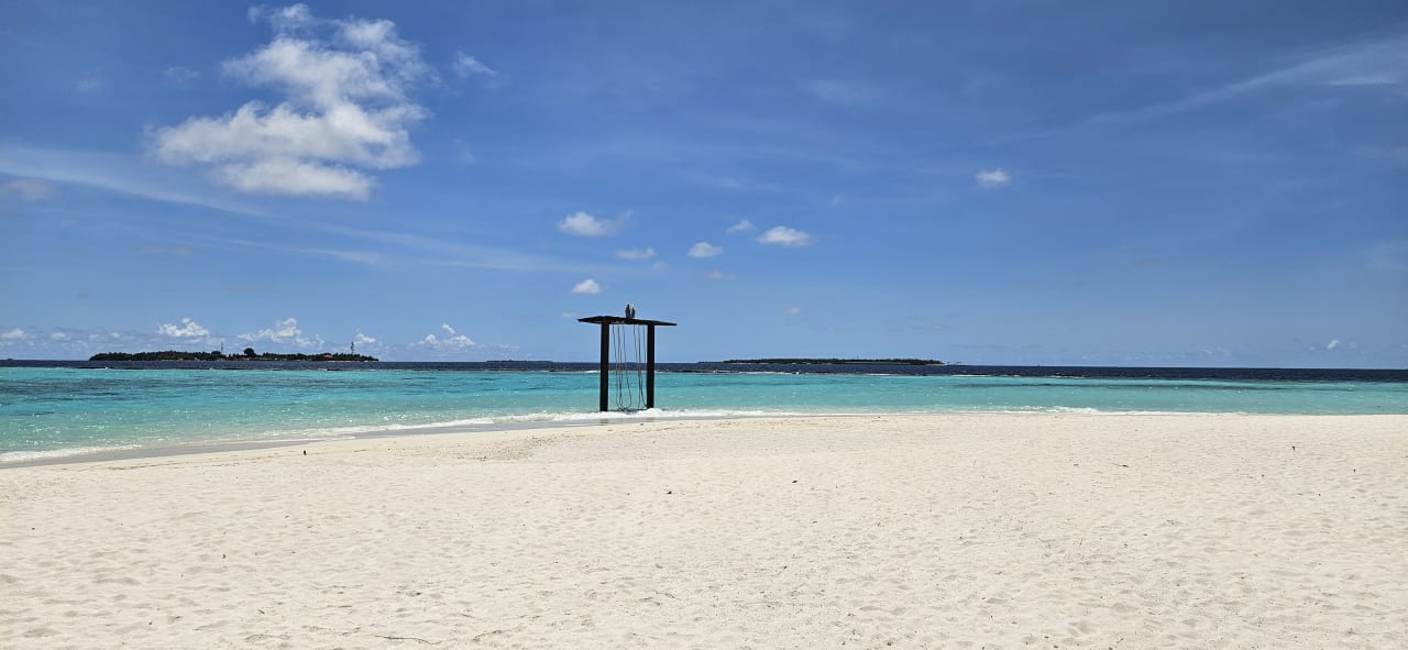 Strand Adaaran Select Meedhupparu Island Resort - Premium All Inclusive