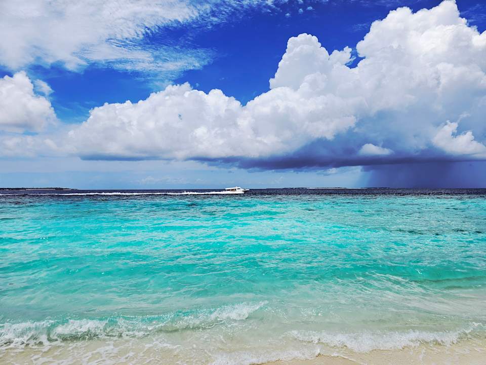 Strand Adaaran Select Meedhupparu Island Resort - Premium All Inclusive