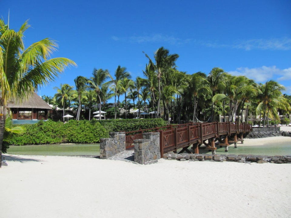 Brücke zur Frangipani Insel Shangri-La Le Touessrok Mauritius