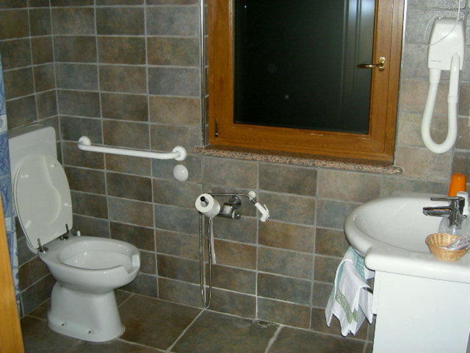 Bad Hotel Savoia Debili