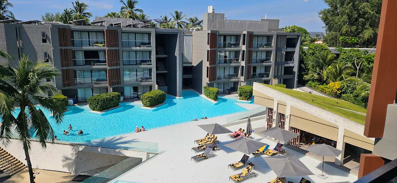 Pool La Vela Khao Lak