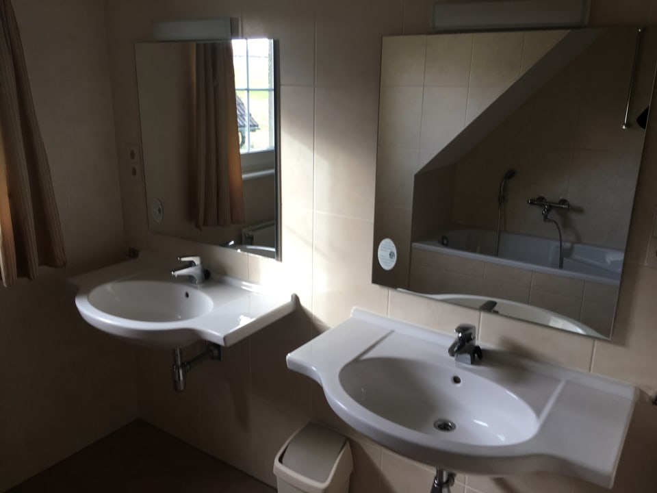 Bungalow 117 Roompot Ferienresort Cochem