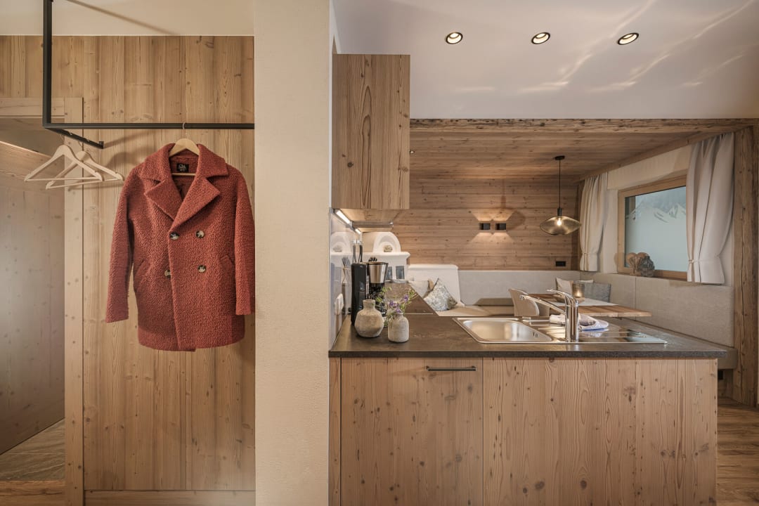 Zimmer Apparthotel Bergkristall