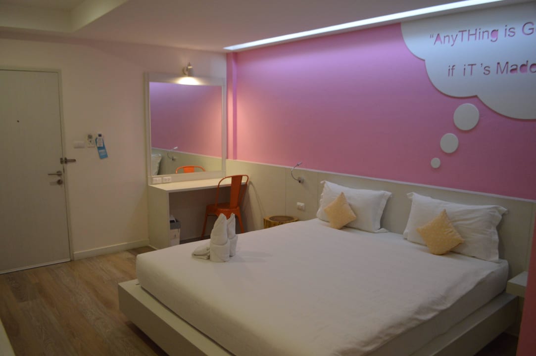 Bed Hotel The Tint at Phuket town