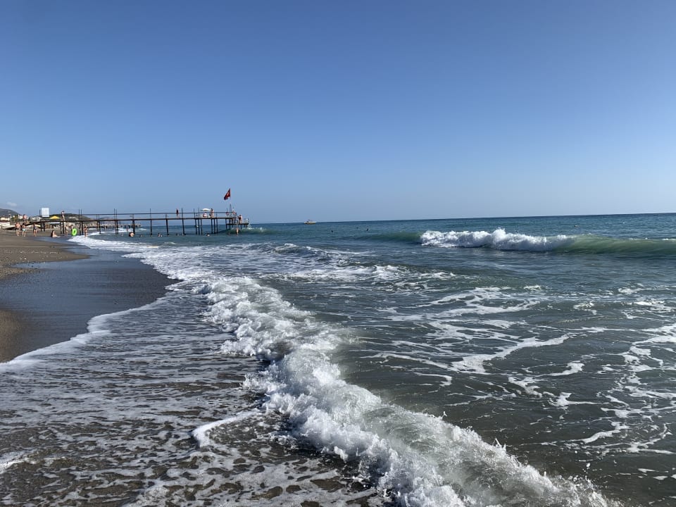 Strand Club Turtas Beach Hotel