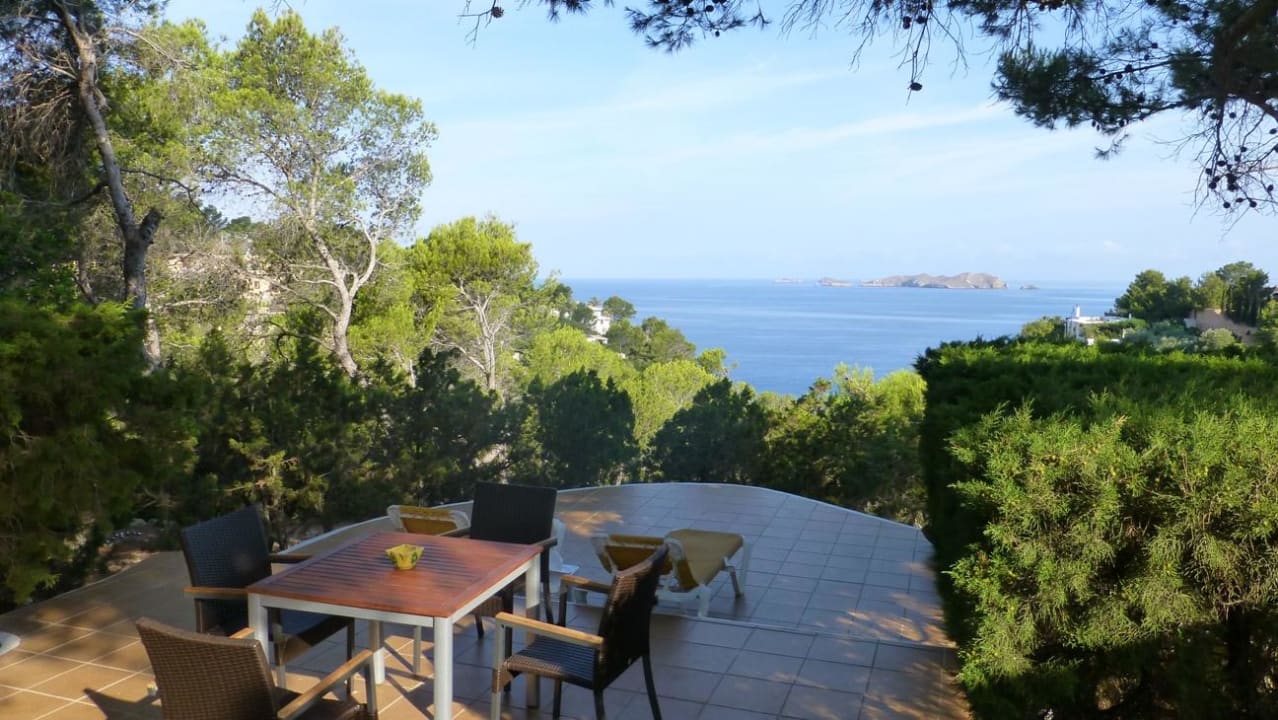 Allgemeinterrasse Hostal Cala Moli