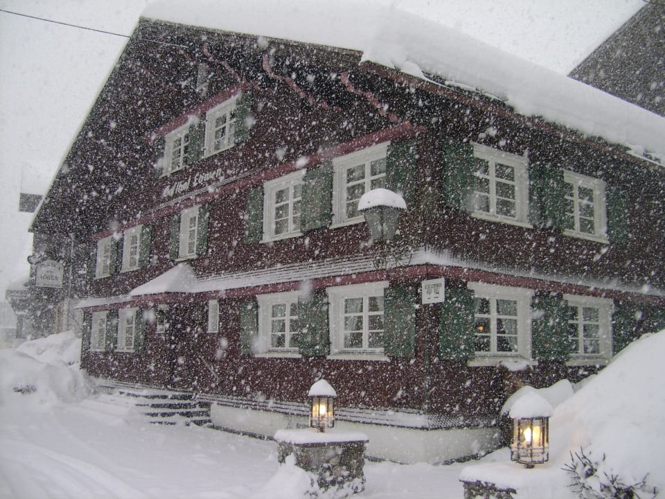 Hotel Löwen im Winter Schedler's Löwenhotel