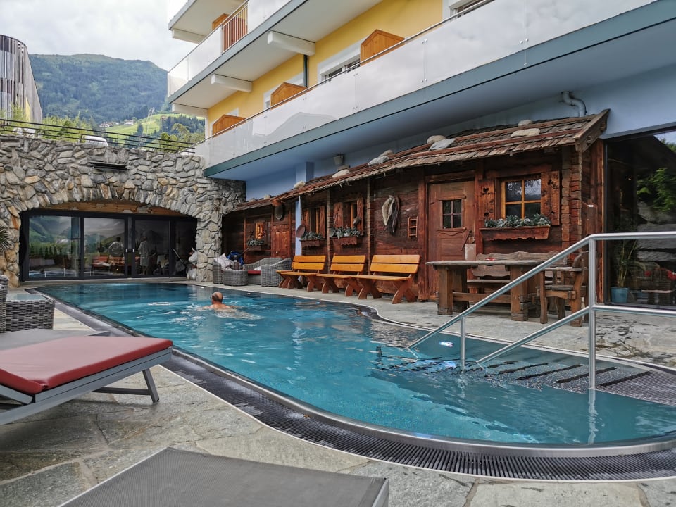 Pool Hotel Kohlerhof