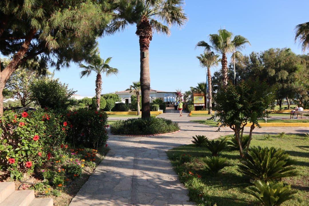 Garten Bella Resort & Spa
