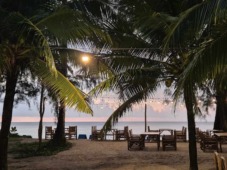 Strand Mai Khao Lak Beach Resort & Spa (TUI BLUE Mai Khaolak)