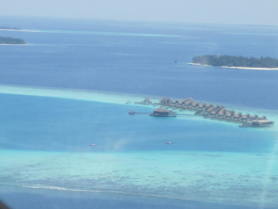 Anflug zum Paradies Angsana Velavaru