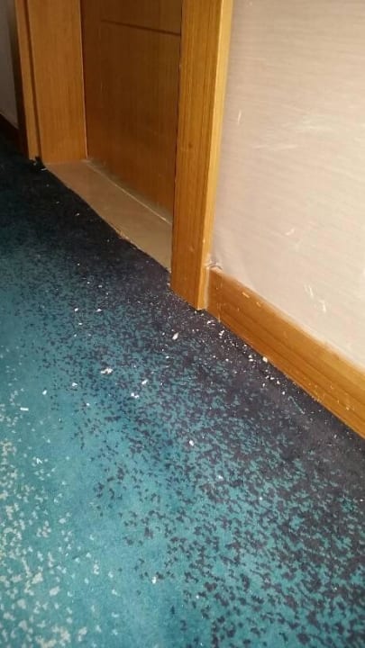 Gang vor den Zimmern Aquasis De Luxe Resort & Spa