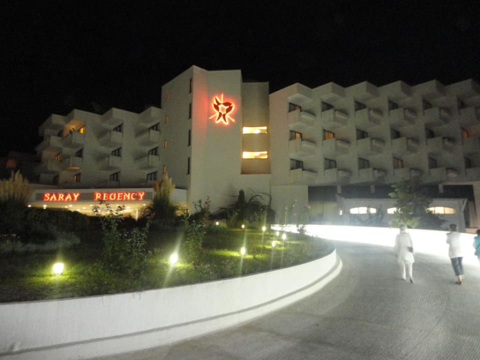 Hotelansicht bei Nacht Asteria Collection Side