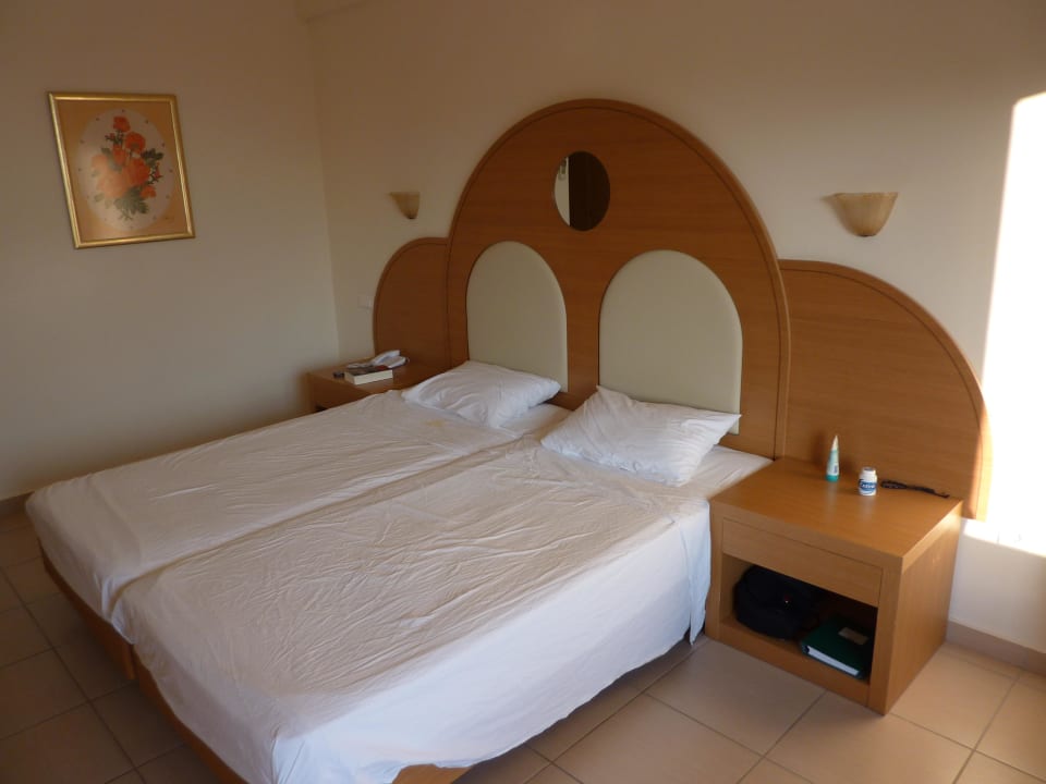 Doppelbett Hotel Kalithea Horizon Royal