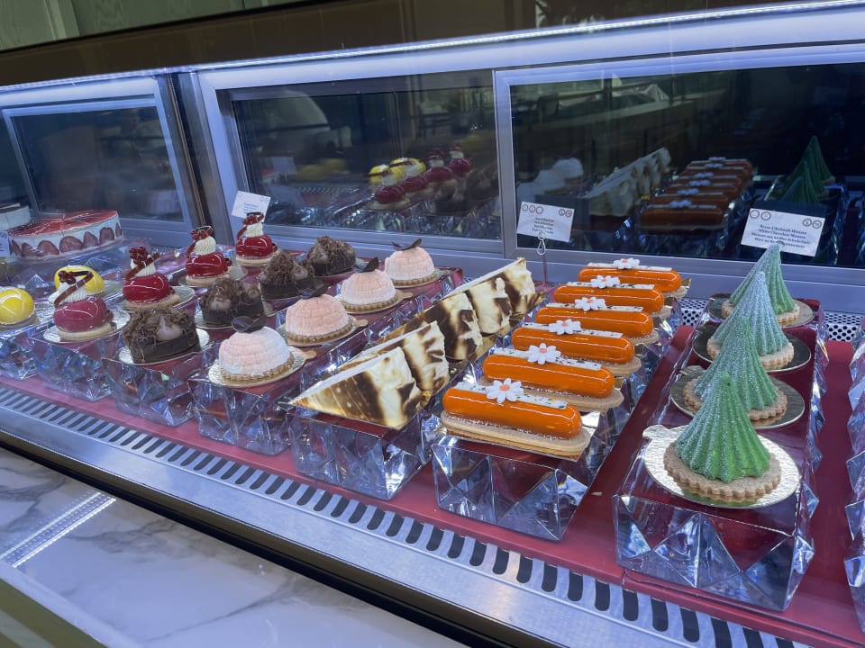 Gastro Gloria Serenity Resort