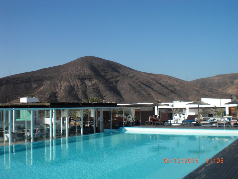 Der Ruhepool auf der Dachterrasse allsun App.-Hotel Esquinzo Beach