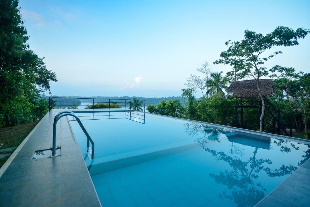 Pool Resort Kadolana Eco Village