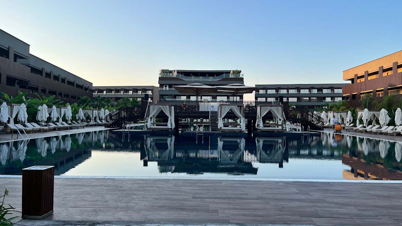 Außenansicht Jacaranda Luxury Resort