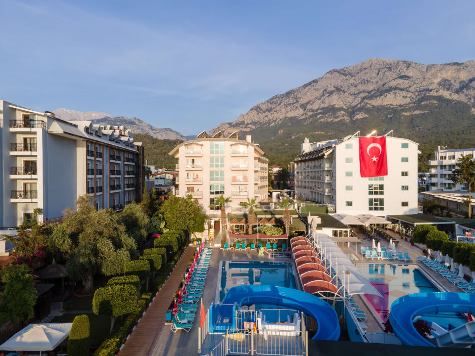 Außenansicht Lims Bona Dea Beach Hotel