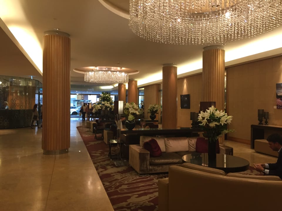 Lobby Hotel Sofitel Wentworth