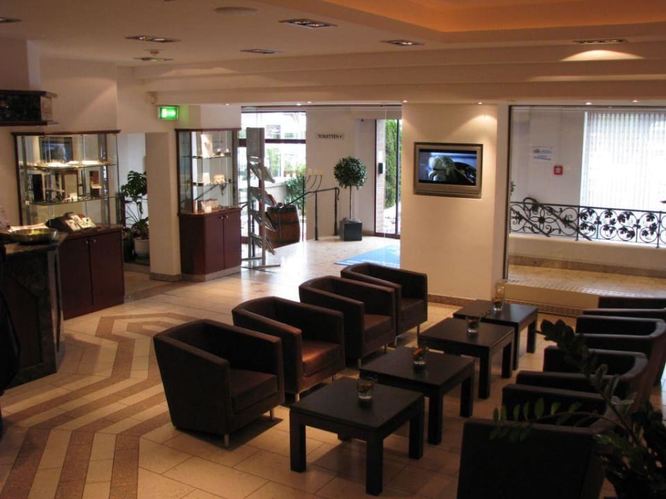 Eingangsbereich Hotel Elisenhof Mönchengladbach