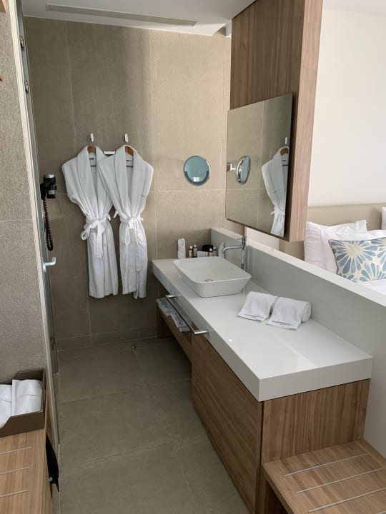 Zimmer Gennadi Grand Resort