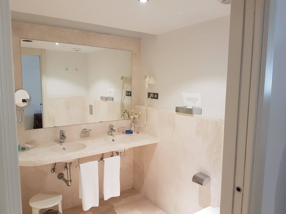 Großes Bad Hipotels Playa la Barrosa