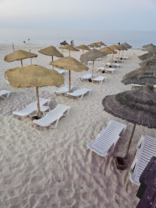 Strand Marhaba Royal Salem