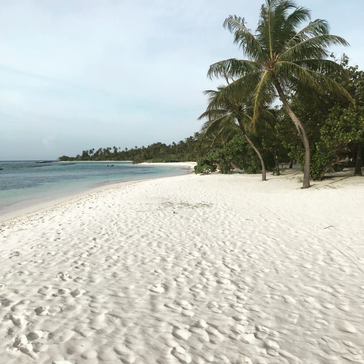 Strand Kuredu Island Resort & Spa