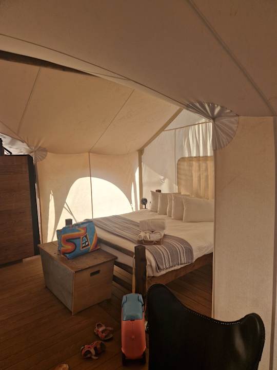 Zimmer Under Canvas Grand Canyon