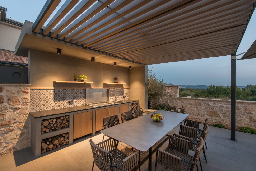 Sonstiges Exclusive Living LUXURY ESTATE & VILLAS