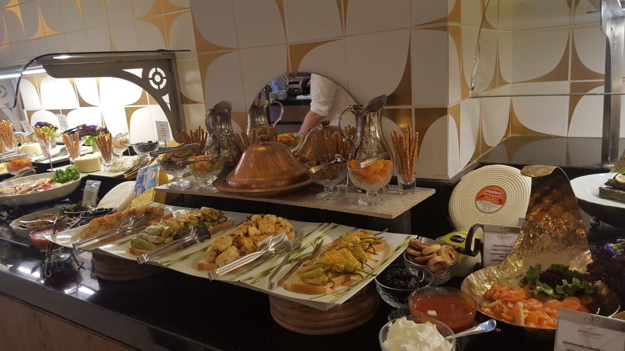 Büffet Xanadu Resort Hotel