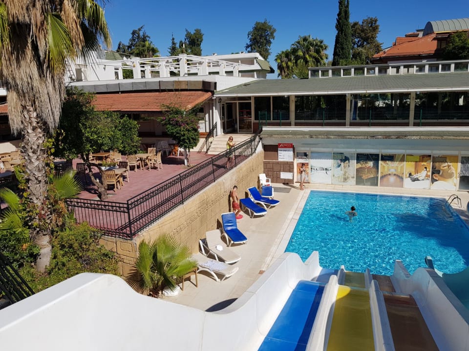 Pool Armas Gül Beach