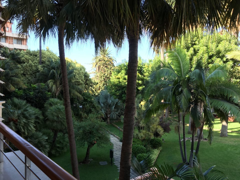 Ausblick Zimmer 152 auf Garten Hotel Botanico & The Oriental Spa Garden