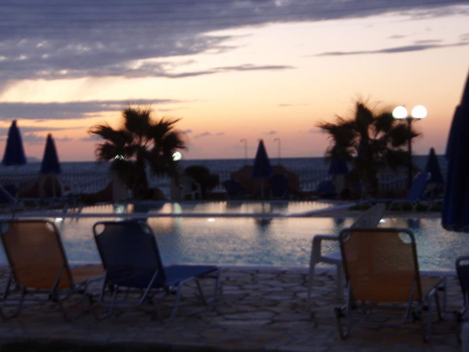 Poolanlage Acharavi Beach Hotel