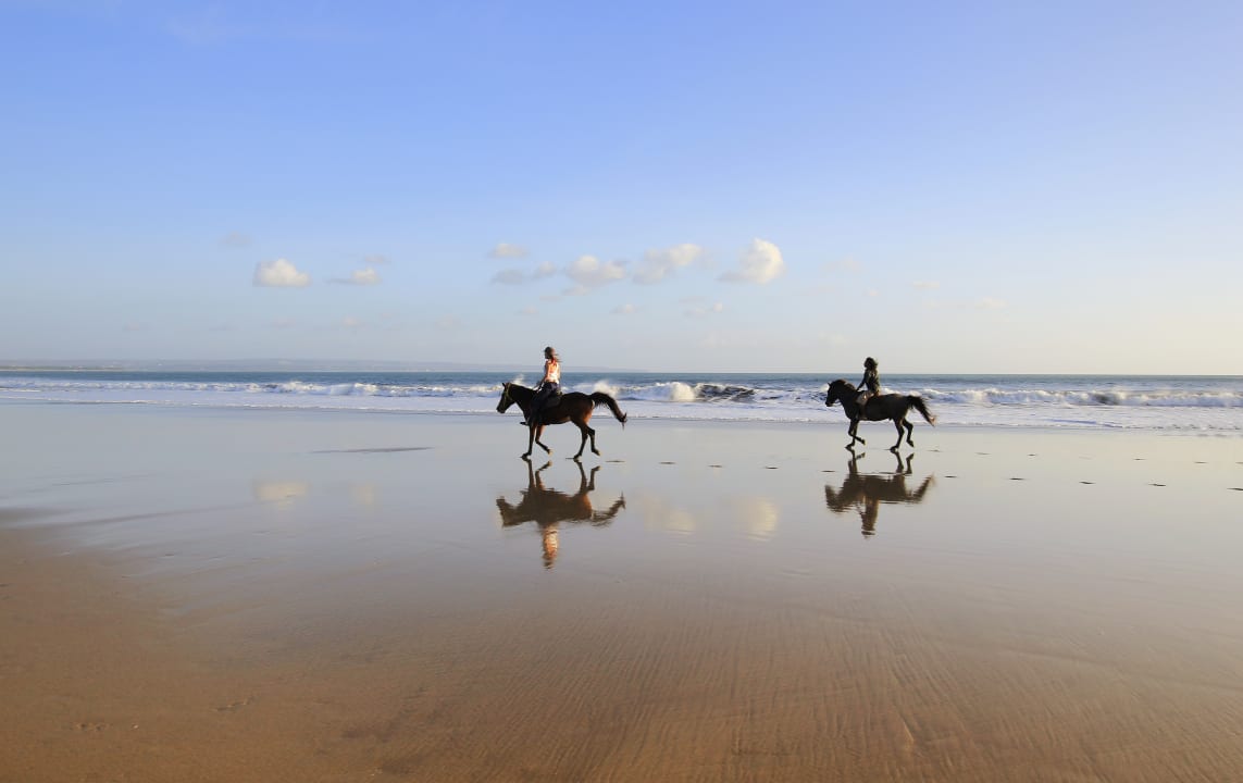 Strand Pelangi Bali Hotel & Spa