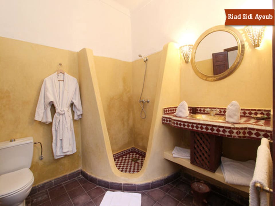 Salle de bain almohad Riad Sidi Ayoub