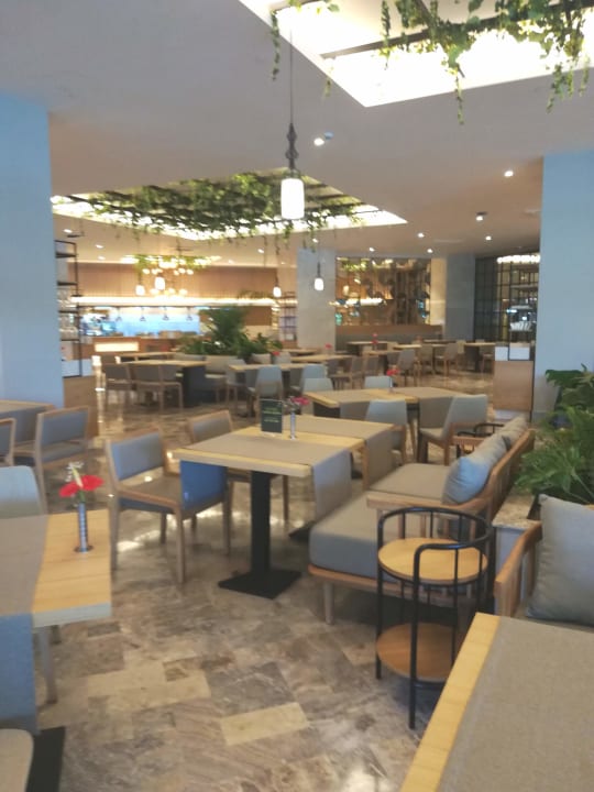 Gastro Hotel Miramare Beach