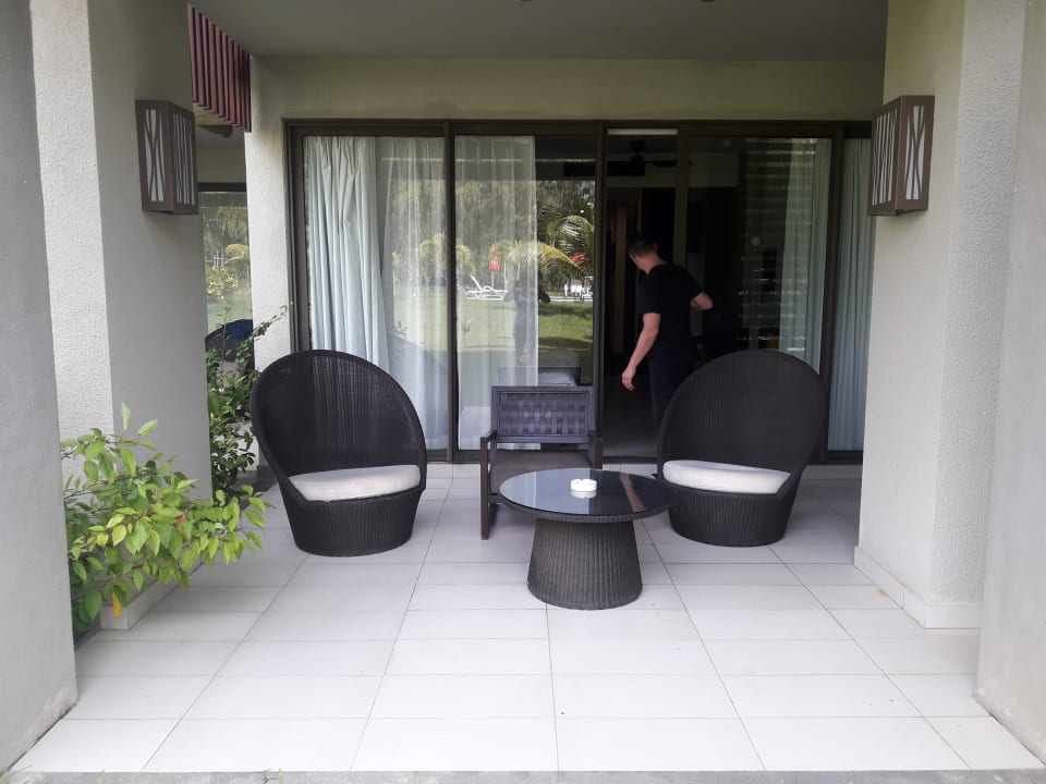 Zimmer Crystals Beach Resort Belle Mare, a member of Radisson Individuals