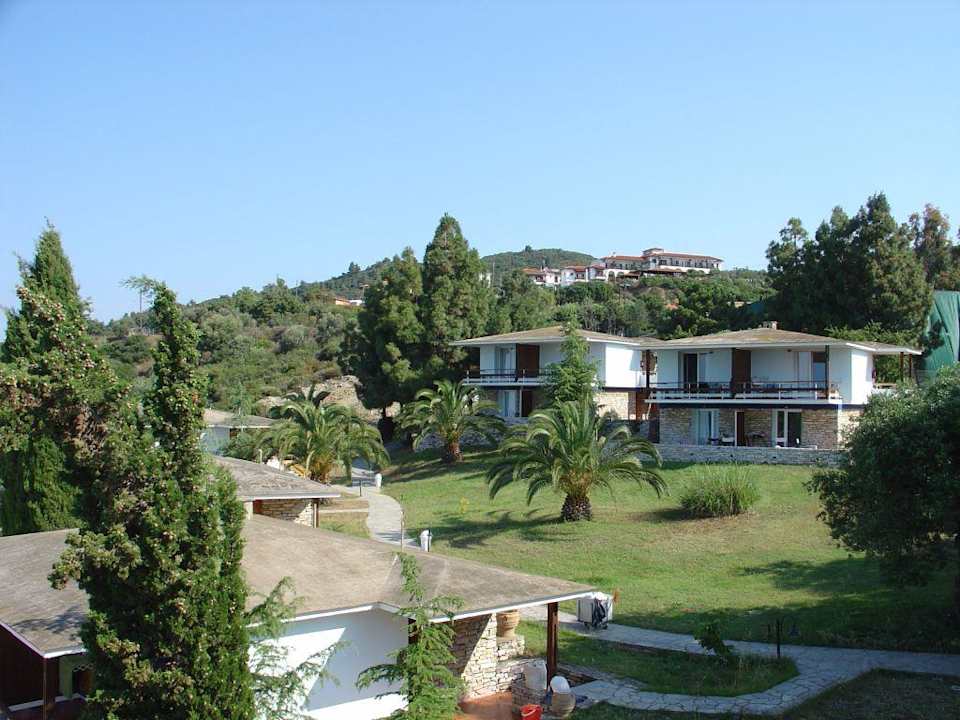 Bungalows auf dem Hotelgelände Xenia Ouranoupolis